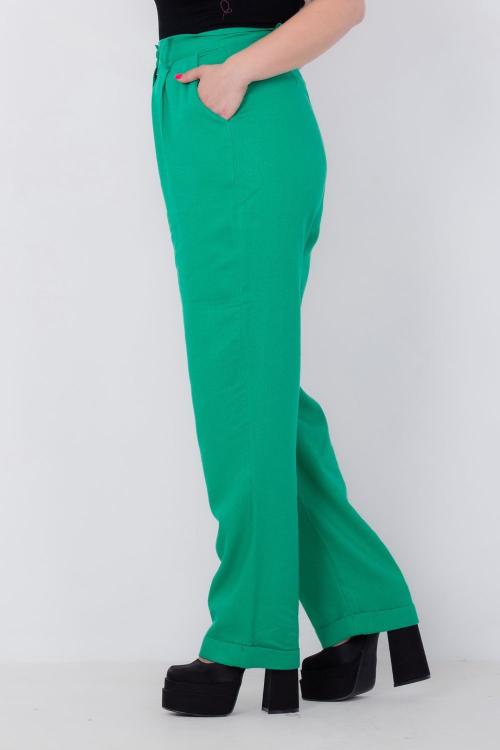 Miss Venus Classic Pants with Pockets