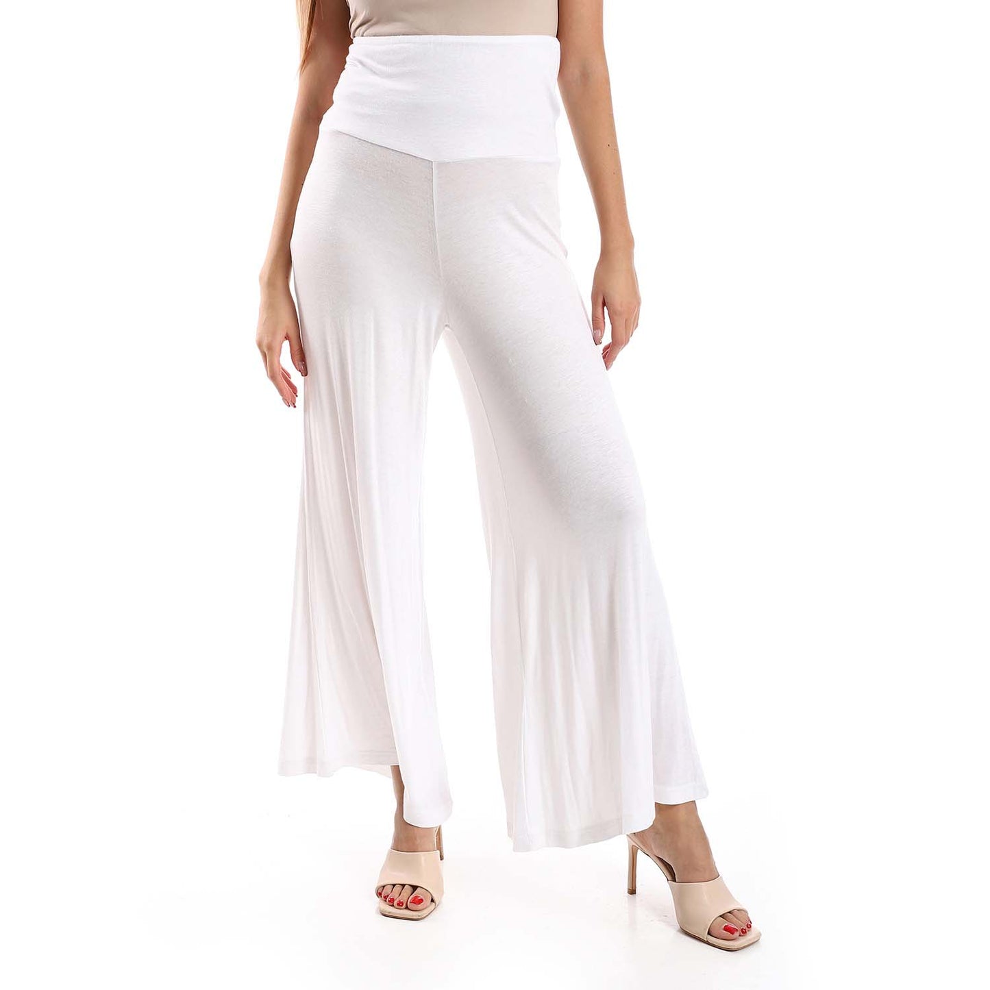 Solid Pattern Flare Fit Pants - بنطلون واسع بنمط سادة