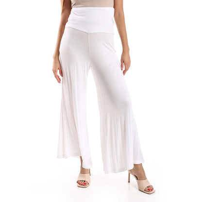 Solid Pattern Flare Fit Pants - بنطلون واسع بنمط سادة