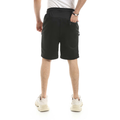 Short With Zipper And Pocket
