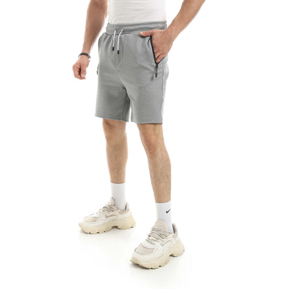 Short With Zipper And Pocket