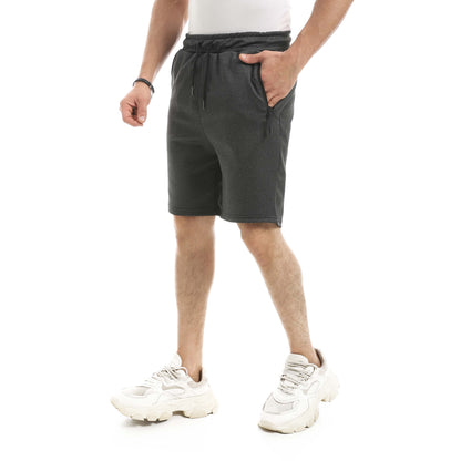 Short With Zipper And Pocket