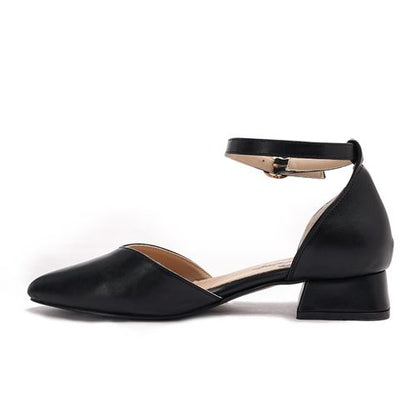 Black Pointed Toecap Low Heel Shoes
