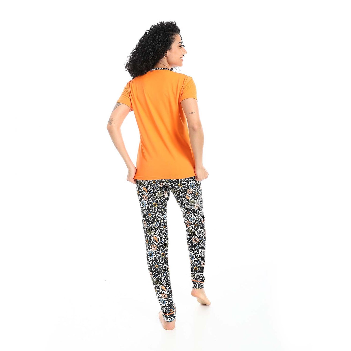 Self Pattern Short Sleeves Pajama Set - بيجامة منقوشة بأكمام قصيرة