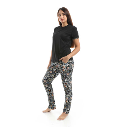 Black Crew Neck Pajama Set with Pants - بيجامة من تي شيرت برقبة دائرية وبنطلون