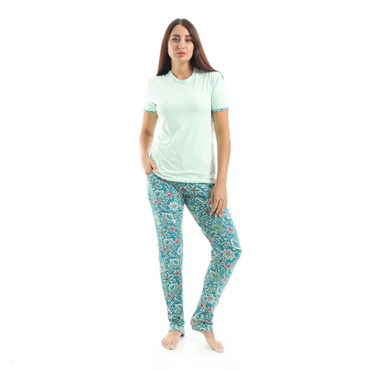 Crew Neck Pajama Set with Pants - بيجامة من تي شيرت برقبة دائرية وبنطلون