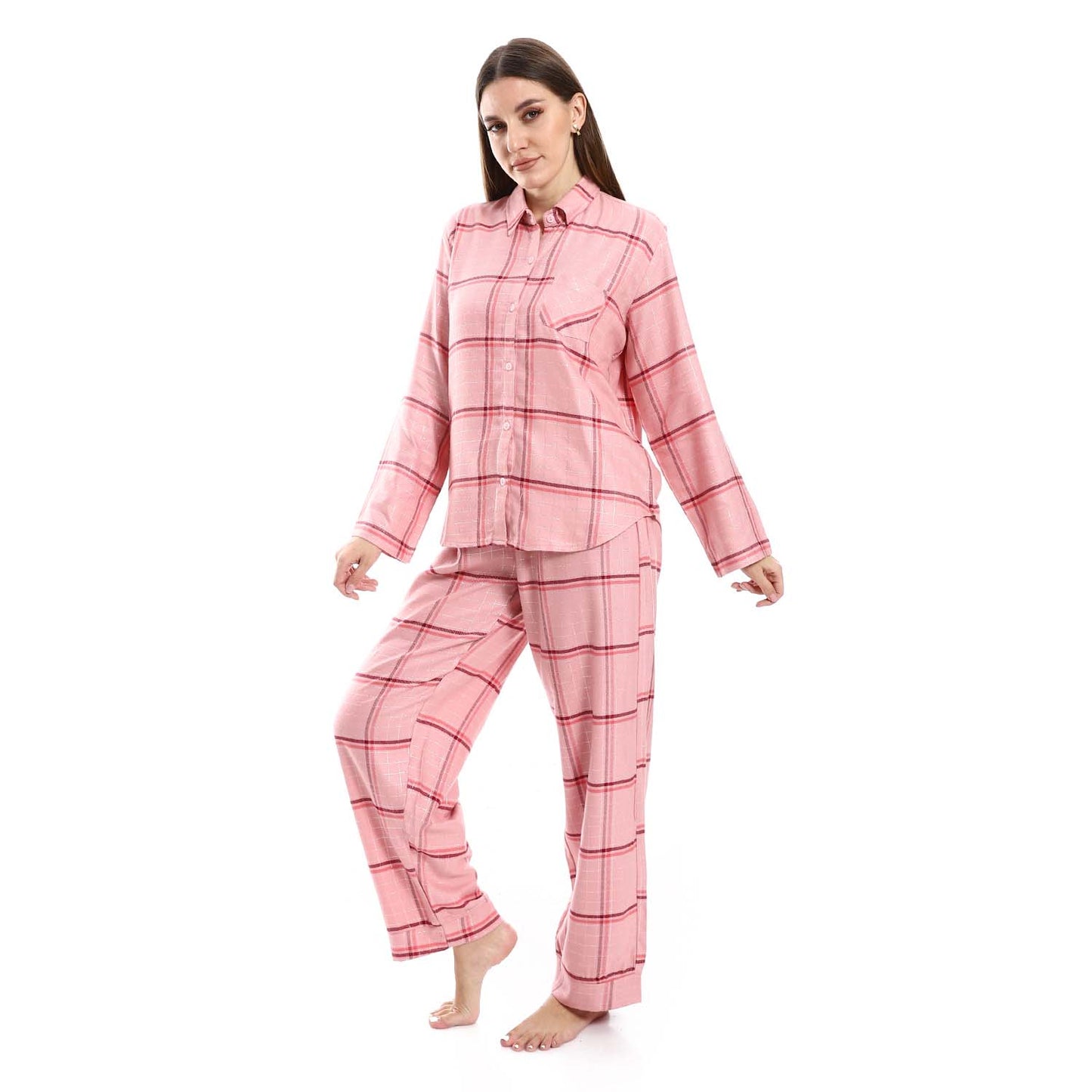 Classic Checkered Pajama Set - طقم بيجامة كاروهات كلاسيك