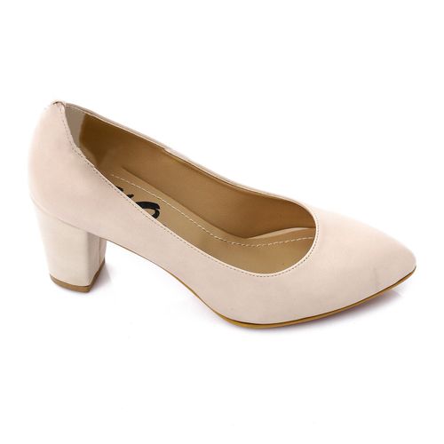 حذاء سادة أنيق بكعب عالي