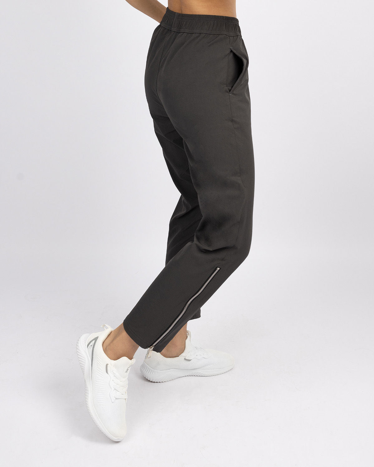 Atum Sports Slit Zipper Wo Pants