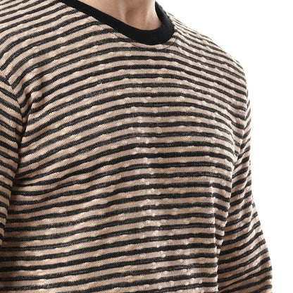 Thin Stripes Round Sweatshirt - سويت شيرت بخطوط رفيعة ورقبة دائرية