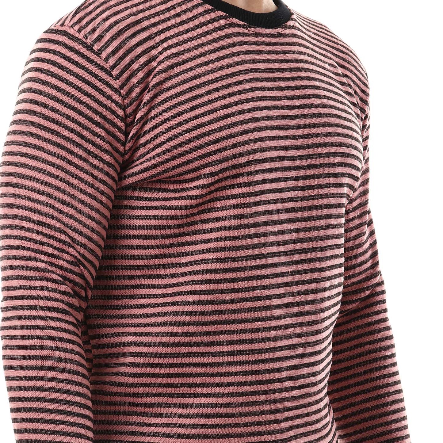 Thin Stripes Round Sweatshirt - سويت شيرت بخطوط رفيعة ورقبة دائرية