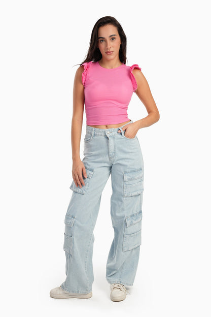 بلوزة وردية بأكمام قصيرة مكشكشة