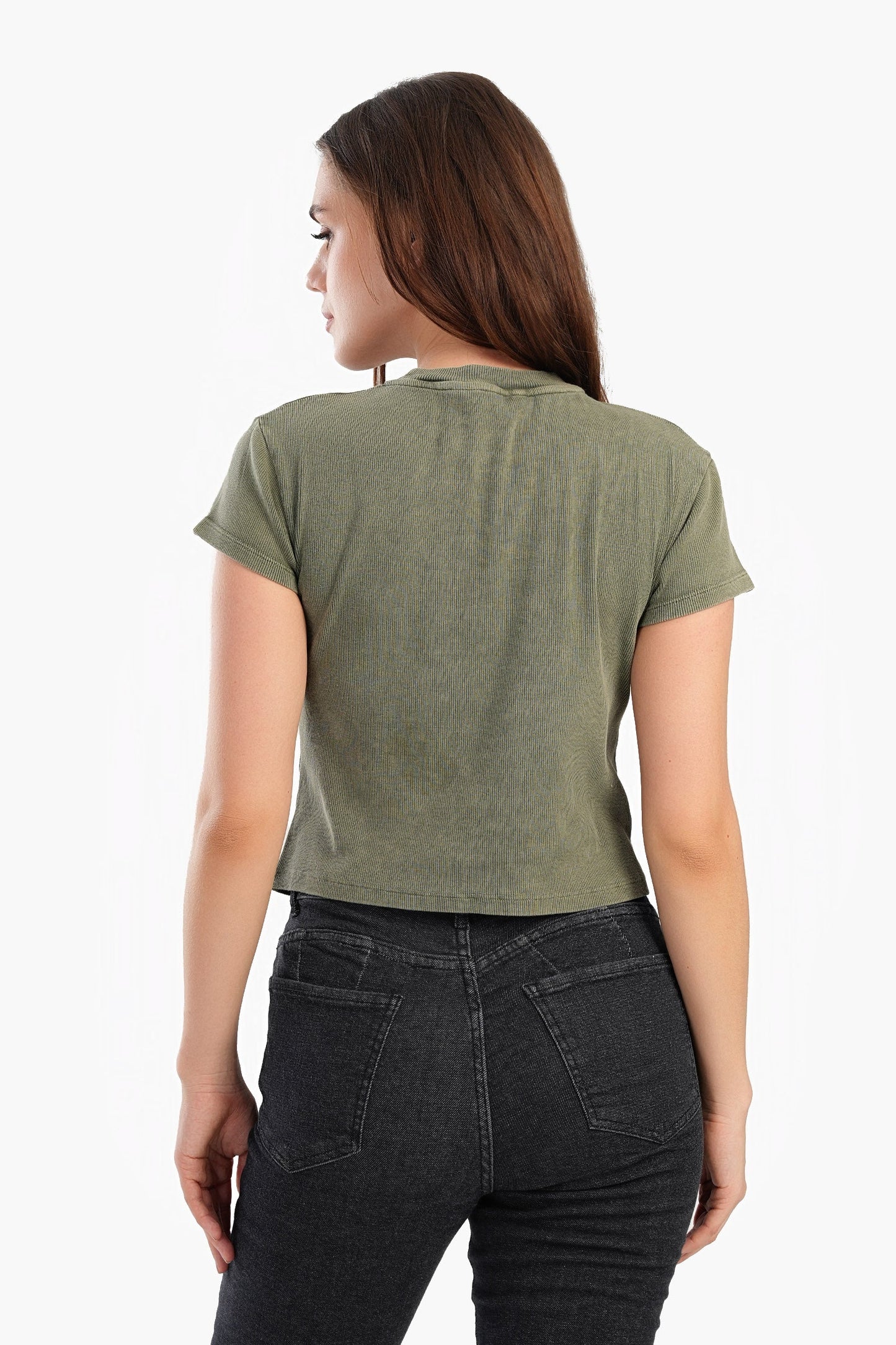 بلوزة مضلعة بأكمام قصيرة