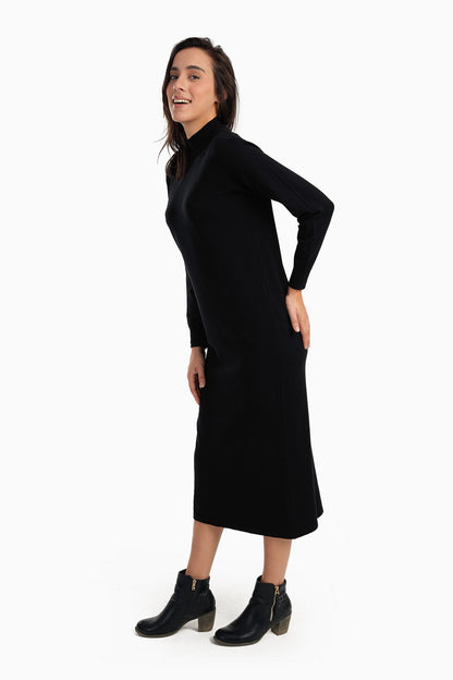 فستان تريكو مضلع برقبة عالية