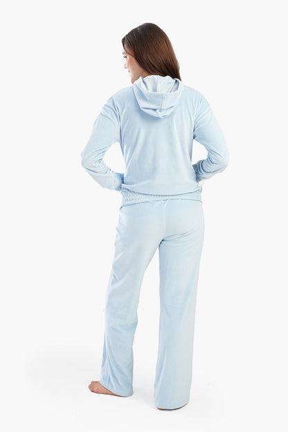 طقم بيجامة مخملي أزرق فاتح