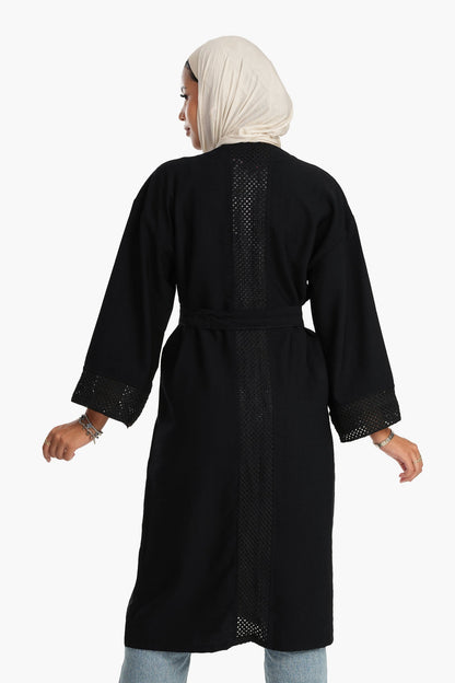 كيمونو بأكمام شبكية كروشيه