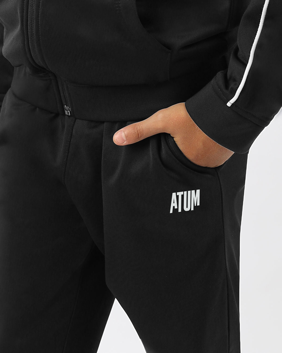 Atum Boy'S Essential Tracksuit