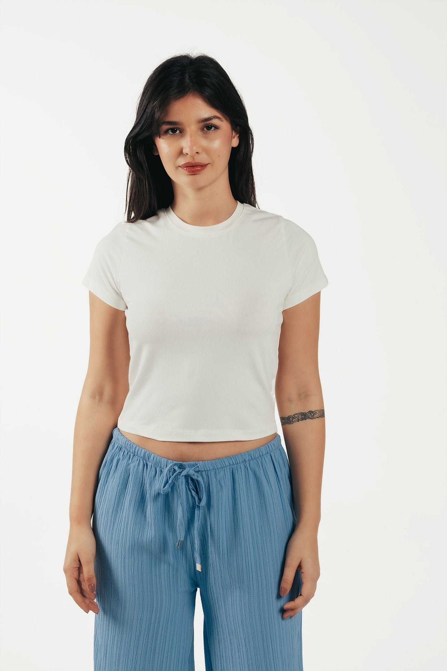 Crew Neck Cropped Top