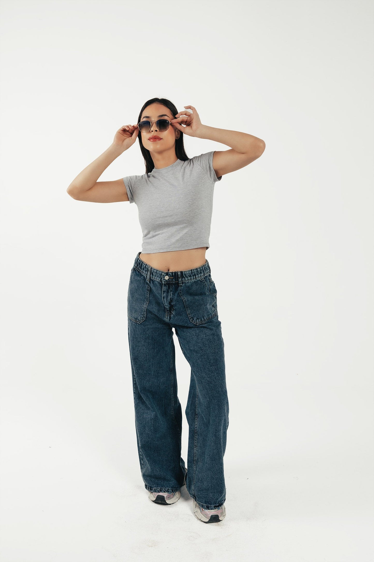 Crew Neck Cropped Top