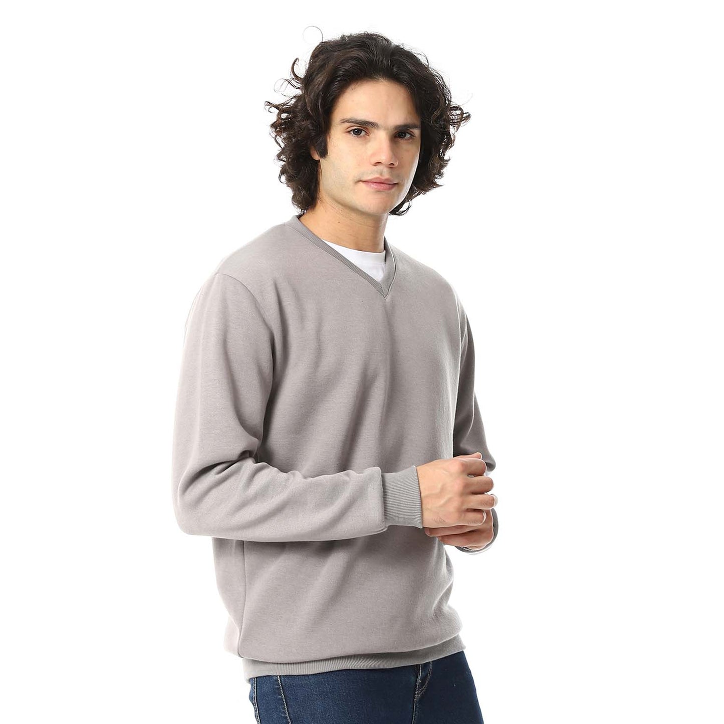 Casual V-Neck Sweatshirt - سويت شيرت كاجوال برقبة V