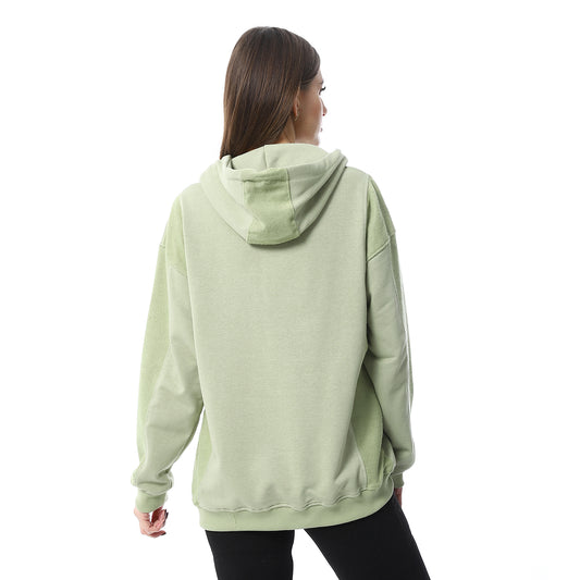 Pistachio Hoodie with Zipper Pockets