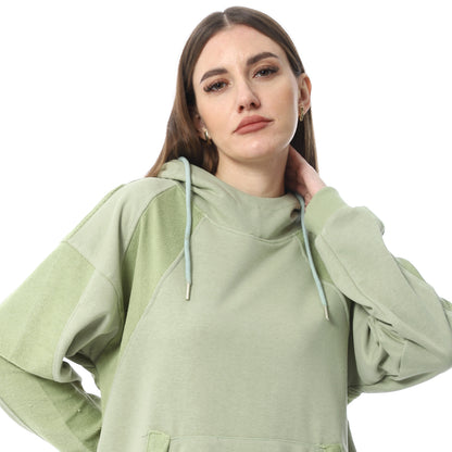 Pistachio Hoodie with Zipper Pockets