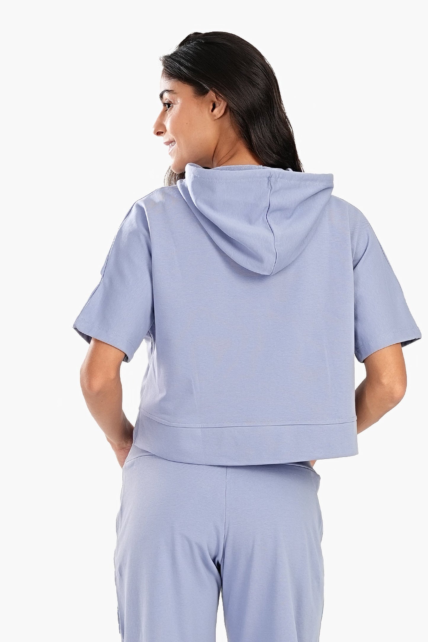 قميص بيجاما قصير غير متماثل