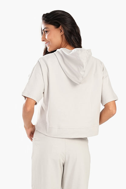 قميص بيجاما قصير غير متماثل