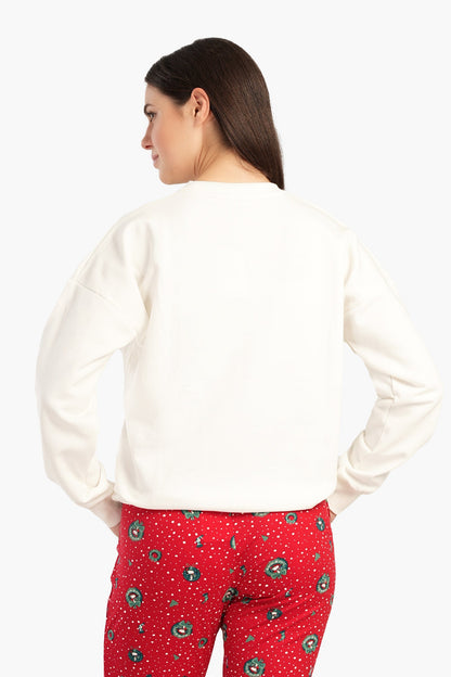 بلوزة بيجاما بأكتاف منسدلة