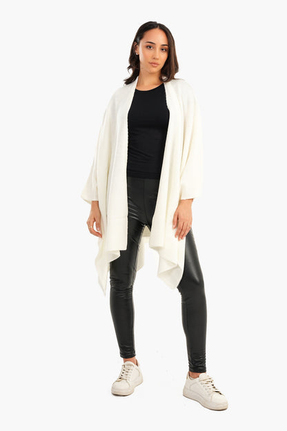 بنطال جلدي أسود