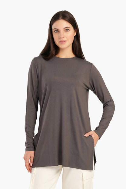 تي شيرت فيسكوز بأكمام طويلة