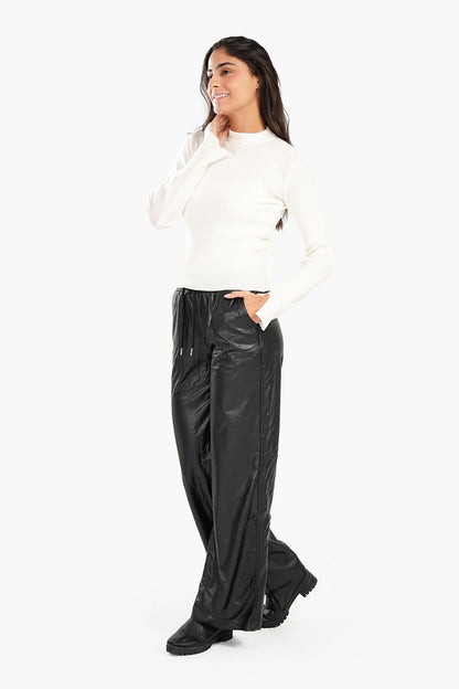 بنطال جلدي بخصر مطاطي