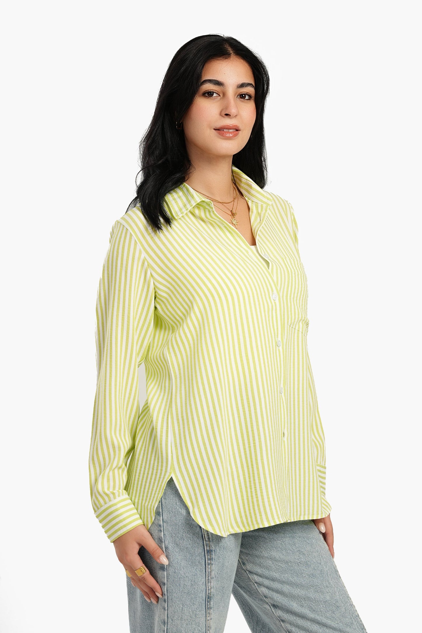 قميص مخطط عالي ومنخفض