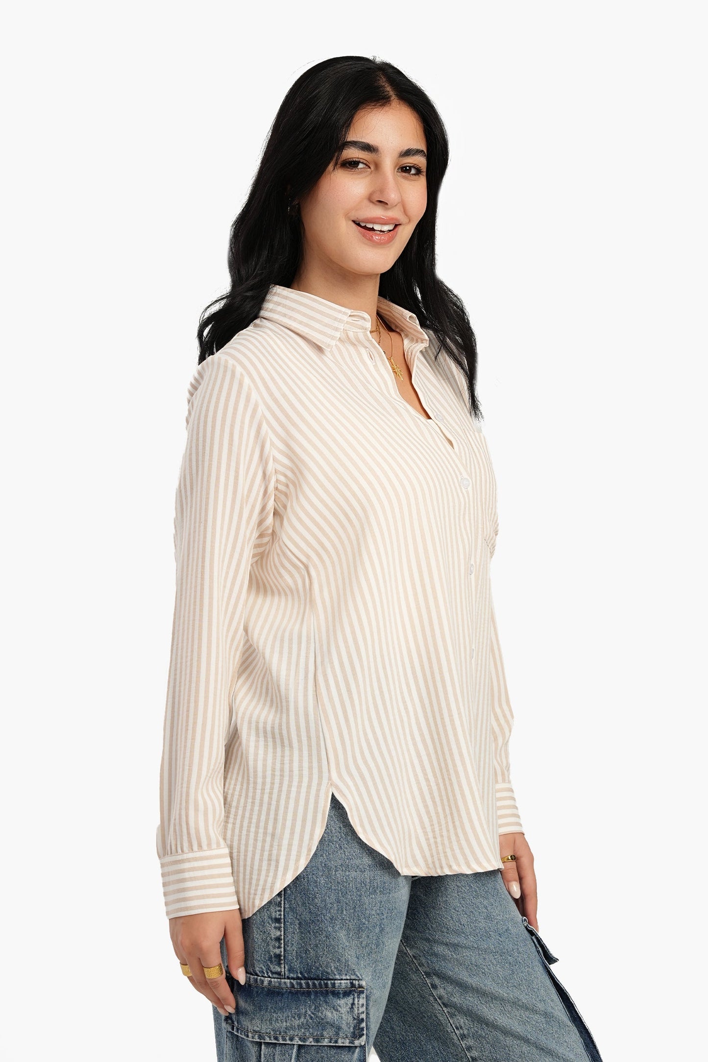 قميص مخطط عالي ومنخفض