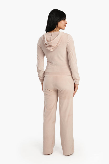 طقم بيجامة مع جيوب