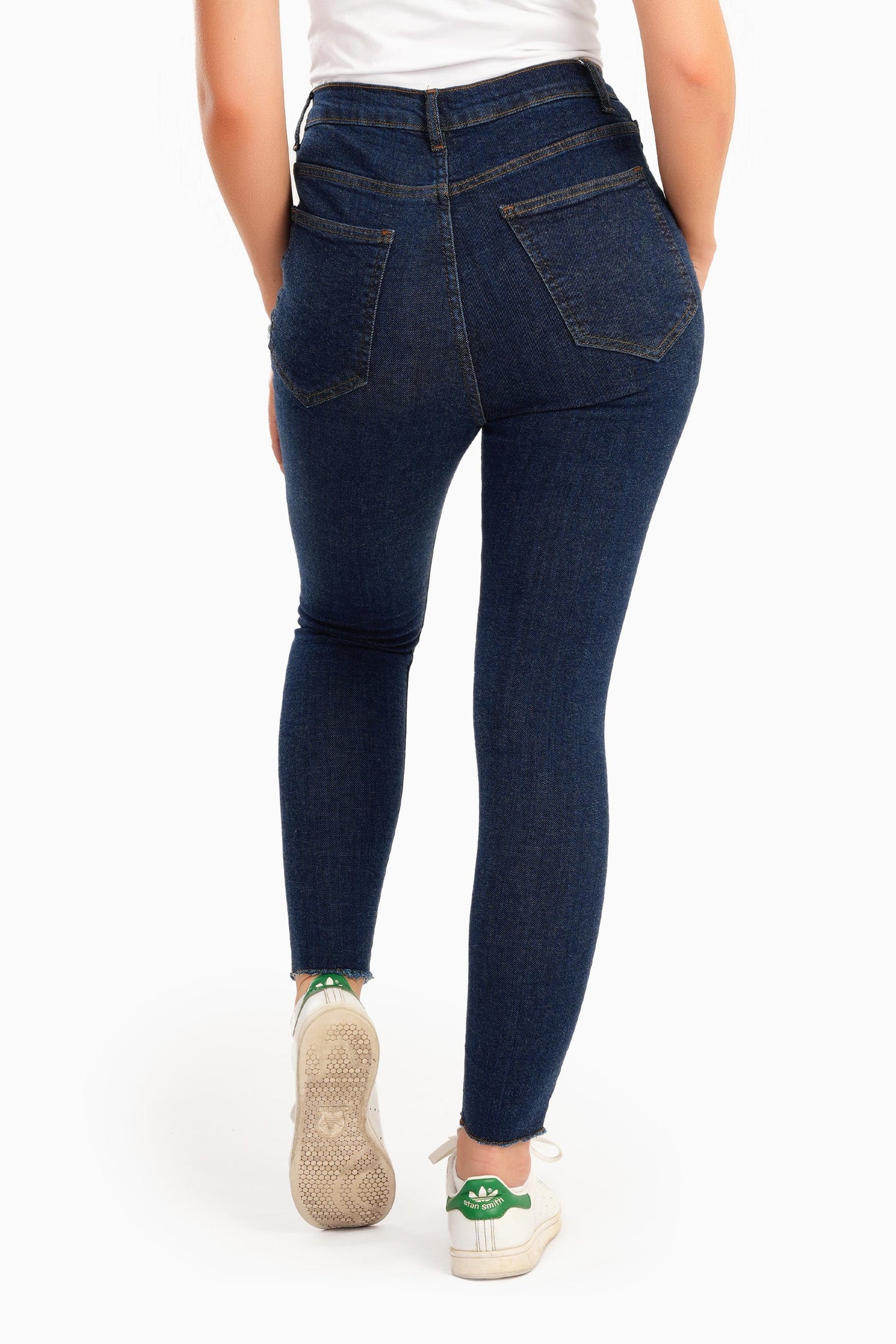 Unfinished Hem Skinny Jeans