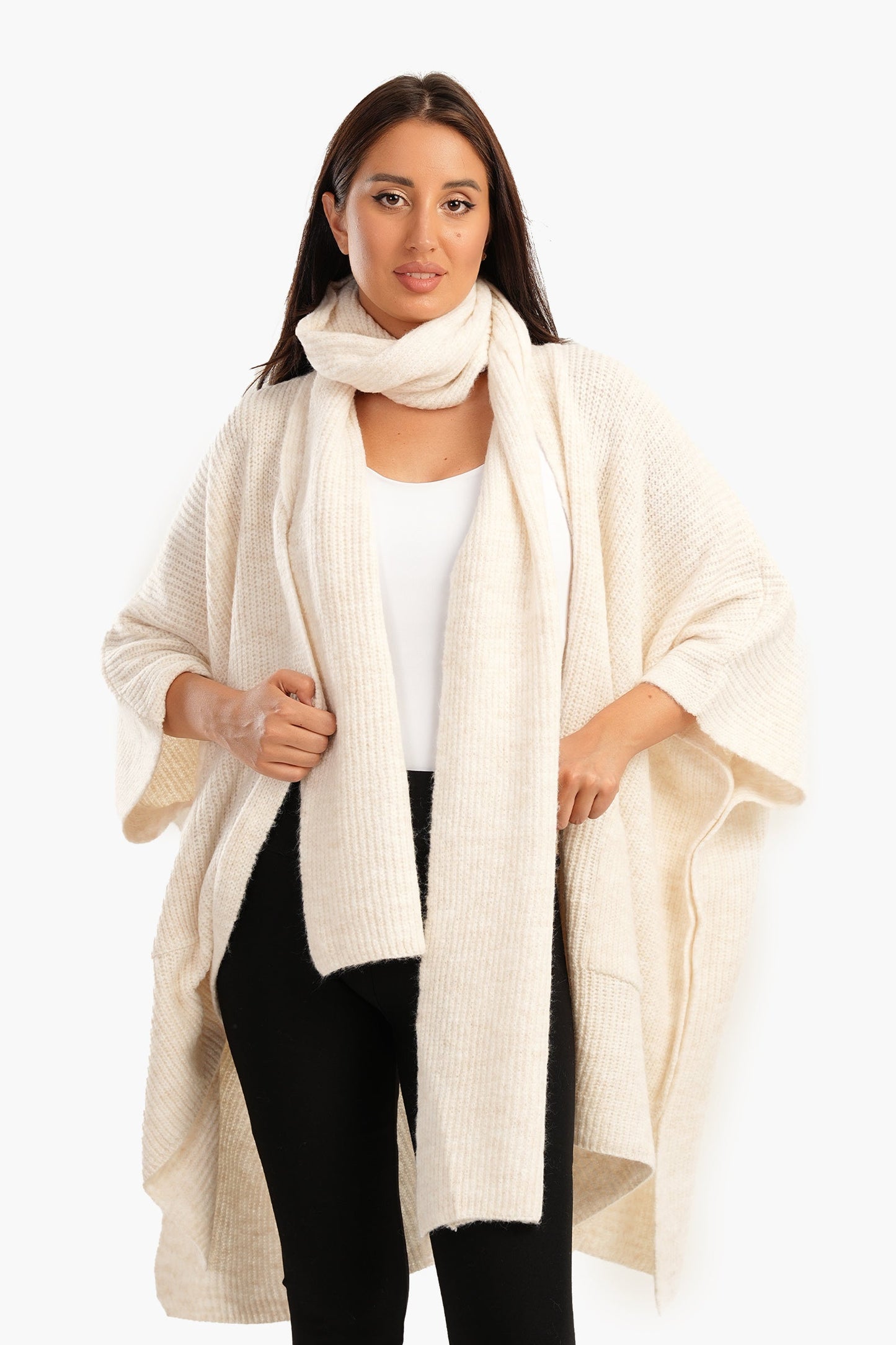 Carina Cardigan with Knitted Scarf