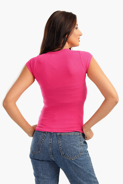 بلوزة مضلعة من الألياف الدقيقة باللون الفوشيا
