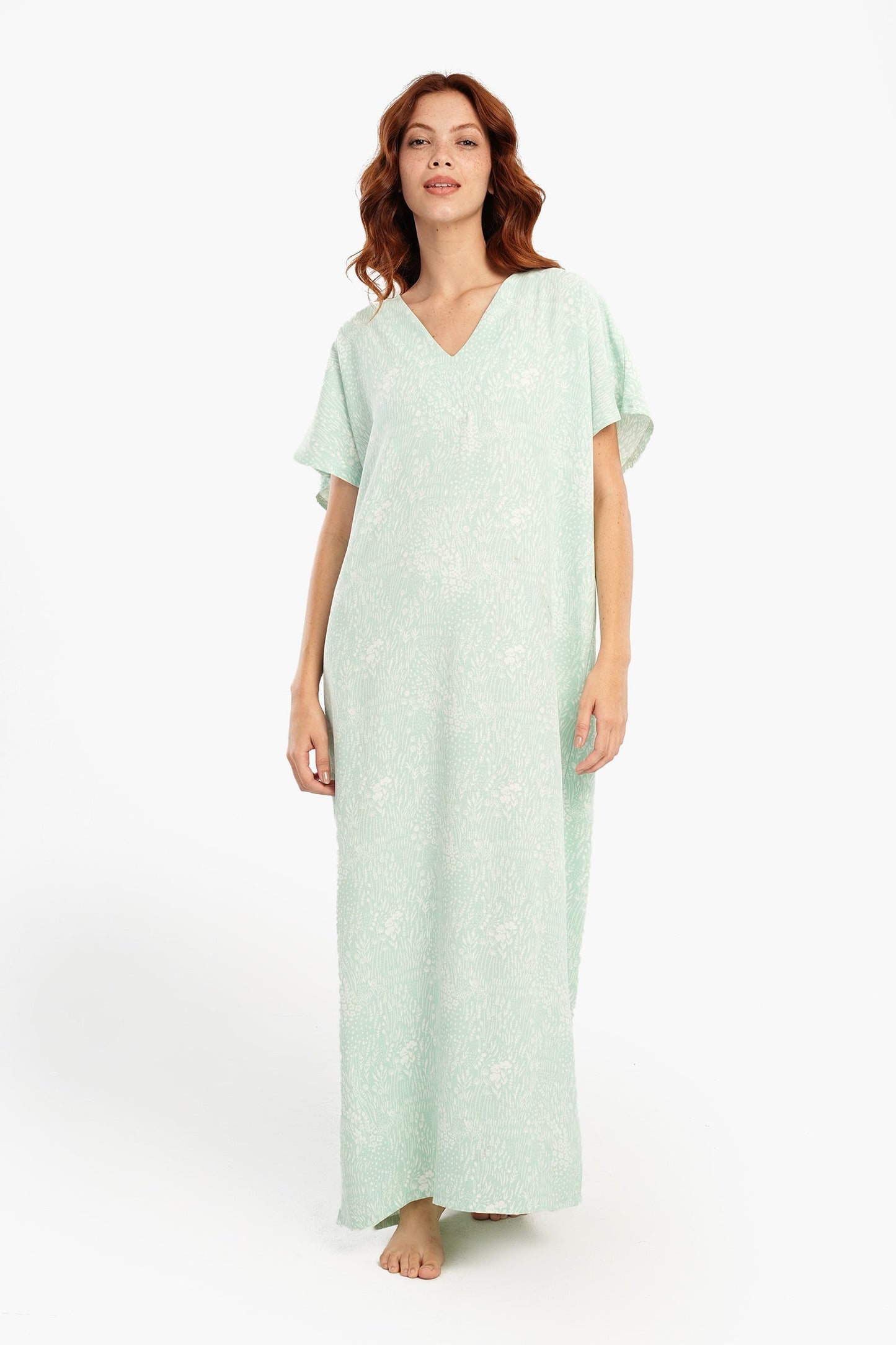 Light Mint Relaxing V-Neck Long Nightgown