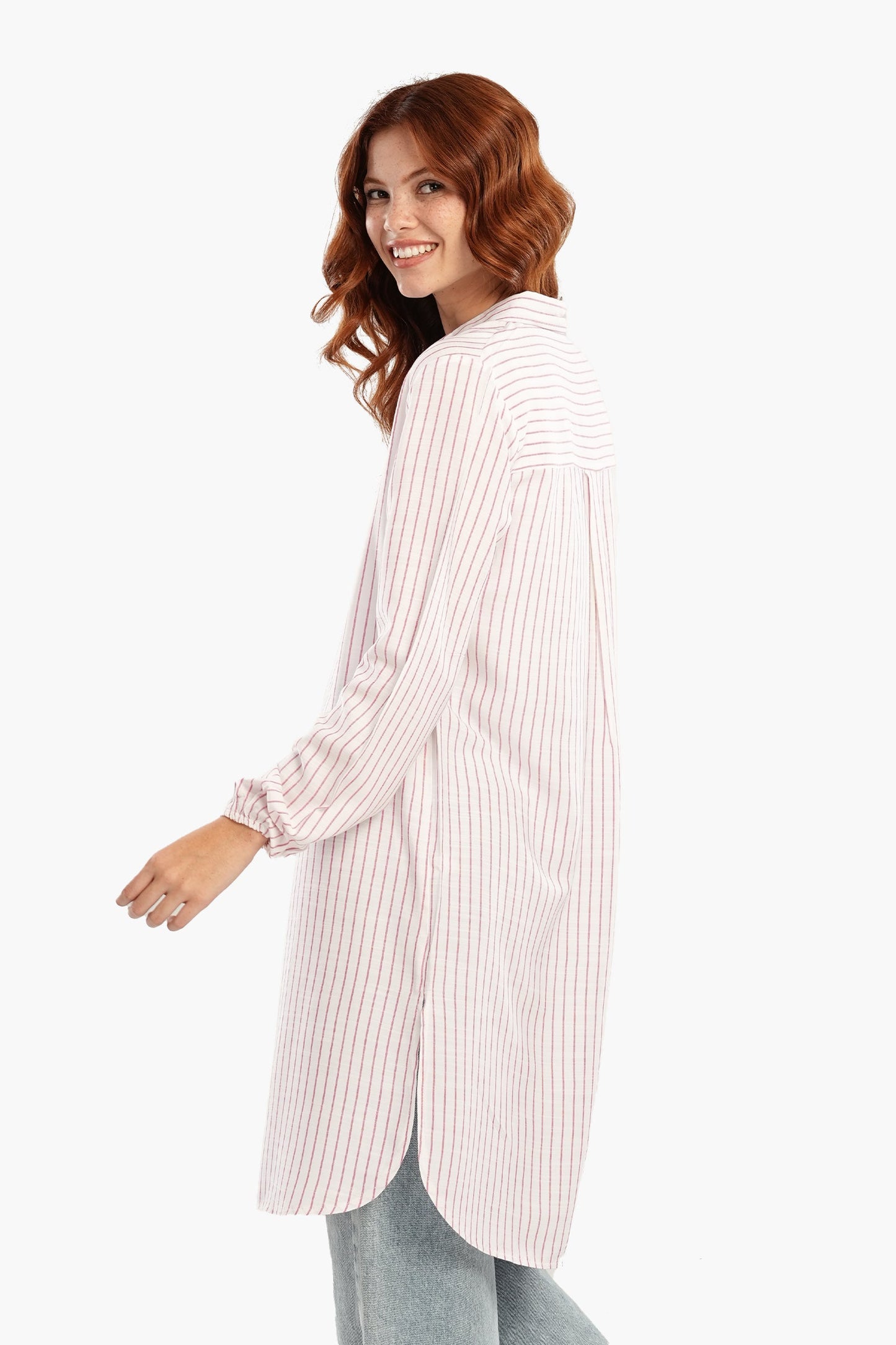 فستان قميص قصير مخطط