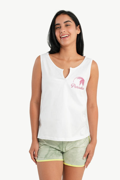 طقم بيجامة مع شورت تاي داي