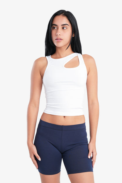 بنطال ضيق قصير من القطن بقصّة Slim Fit