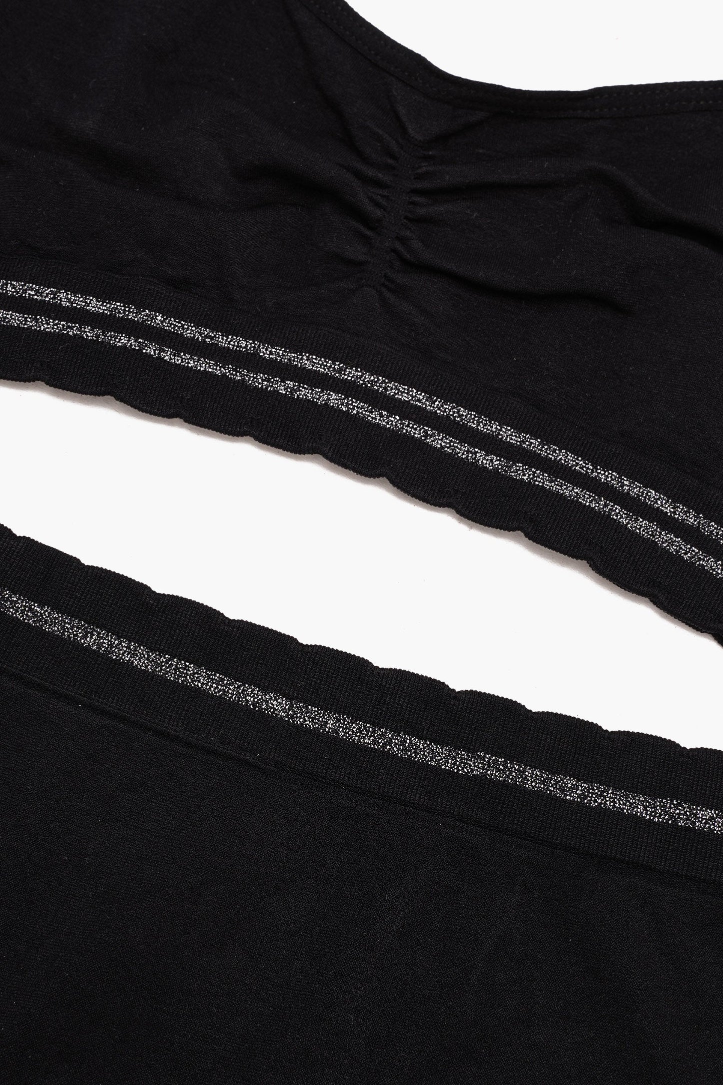 مجموعة ملابس داخلية للبنات