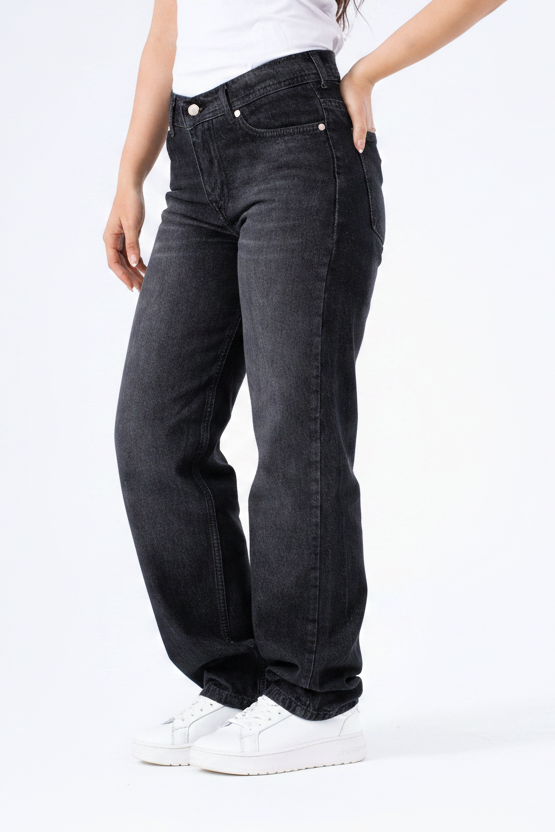 Dark Bloom Straight Denim