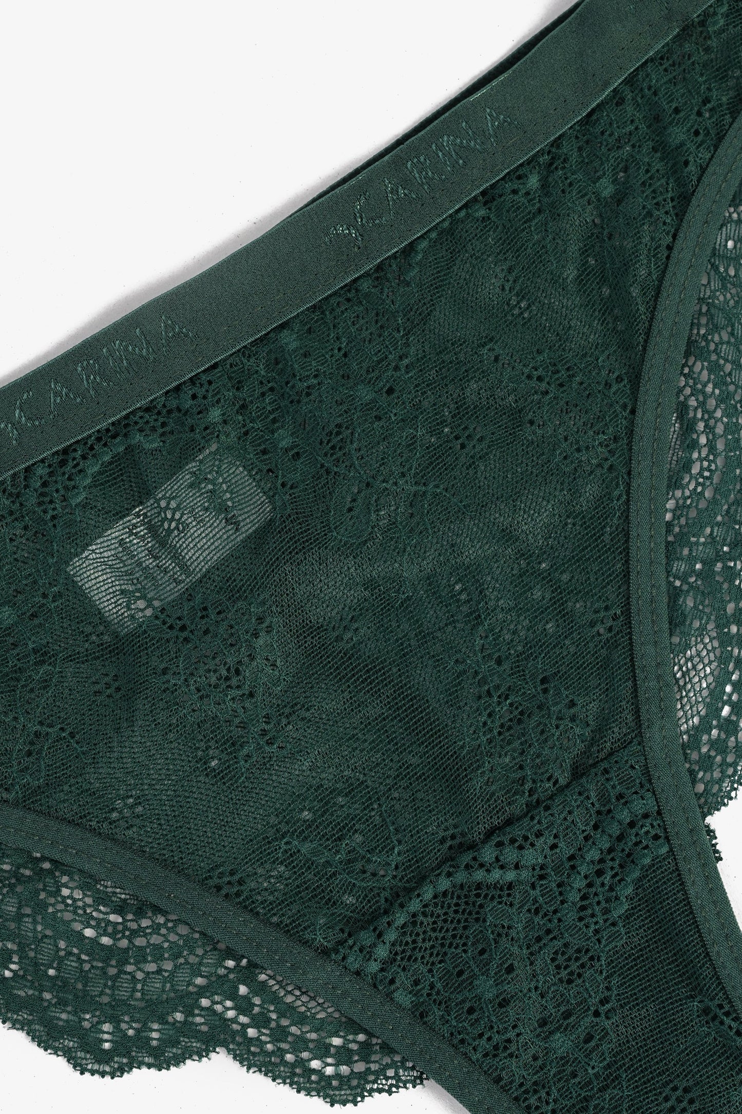 بيكيني داخلي رقيق مع دانتيل