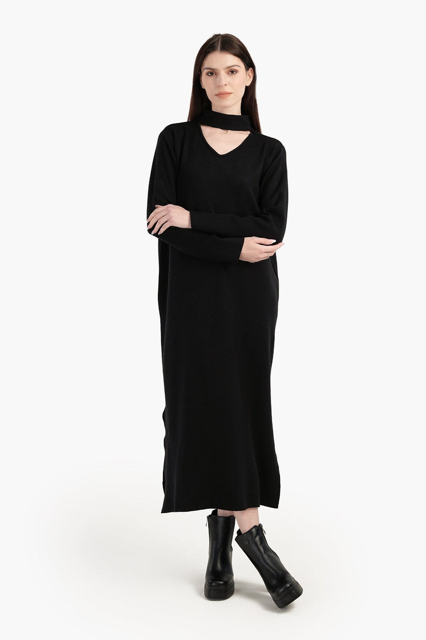 Choker Neck Knitted Maxi Dress