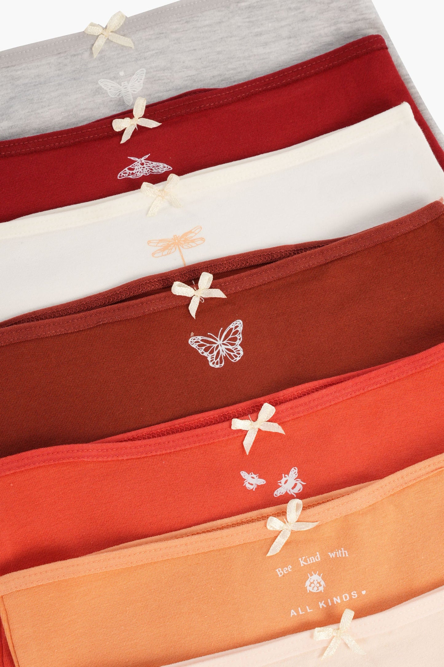 مجموعة من 7 سراويل داخلية كاملة ملونة