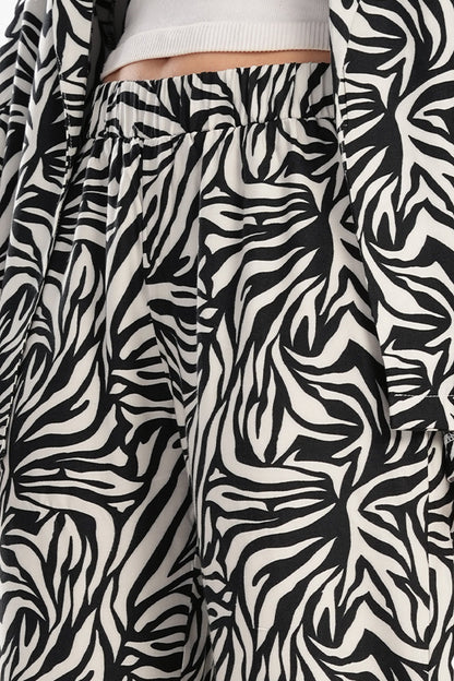 بنطال واسع مطبوع بخصر مطاطي