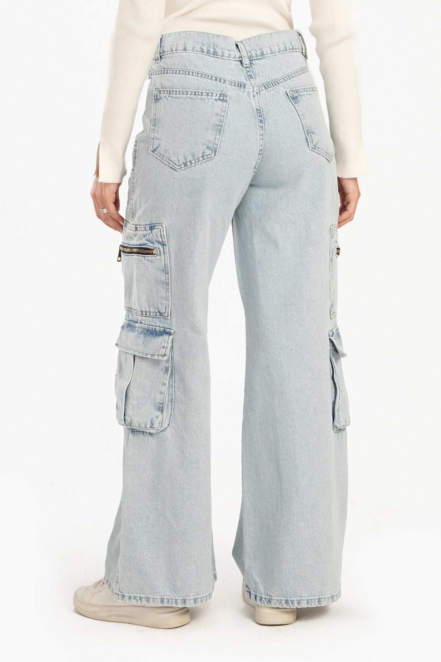 Vintage Wide-Leg Cargo Jeans