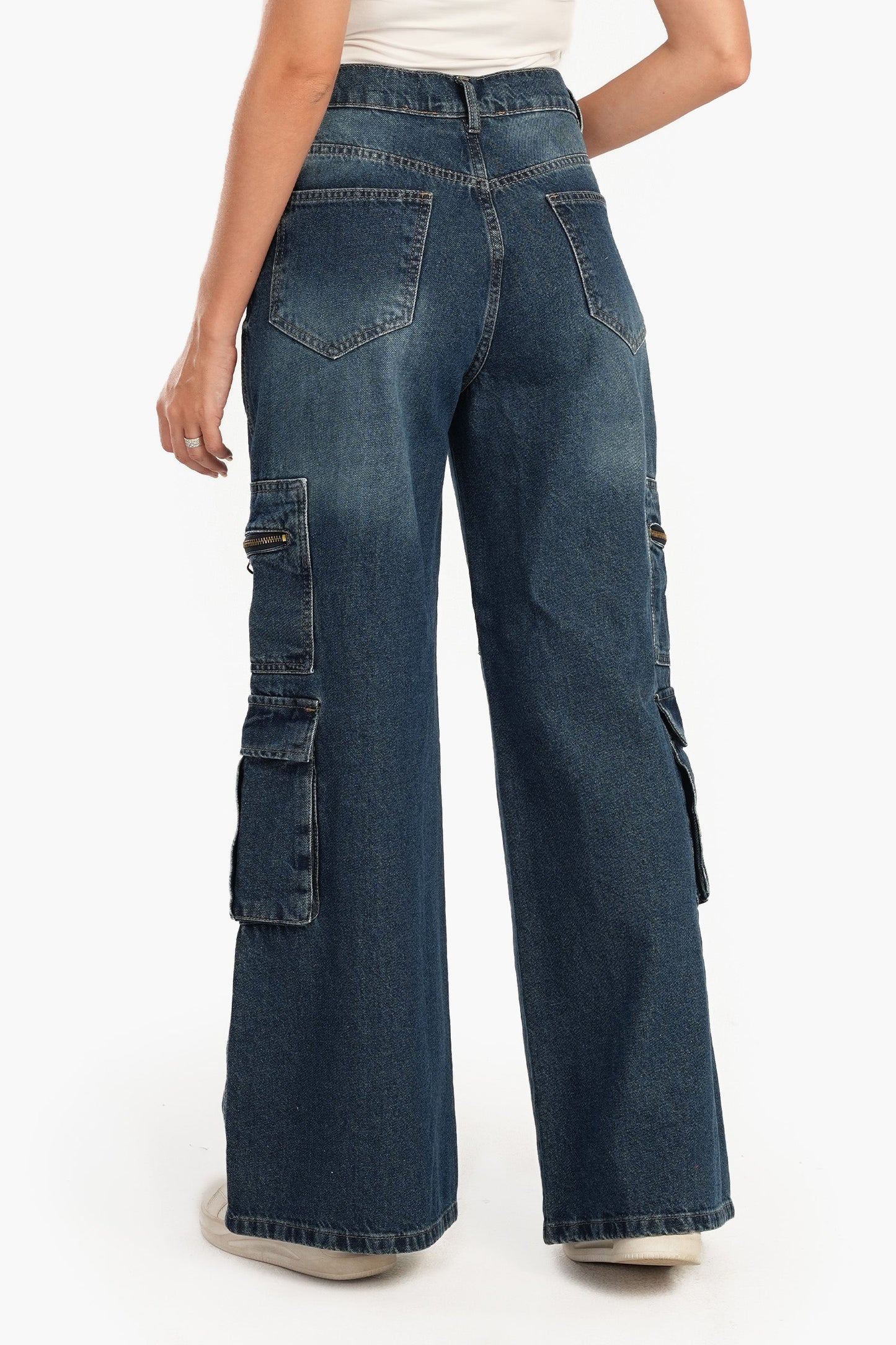 Vintage Wide-Leg Cargo Jeans